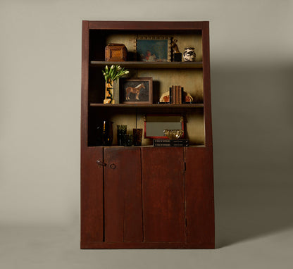 19TH CENTURY HUDSON VALLEY PRIMITIVE STEPBACK CUPBOARD