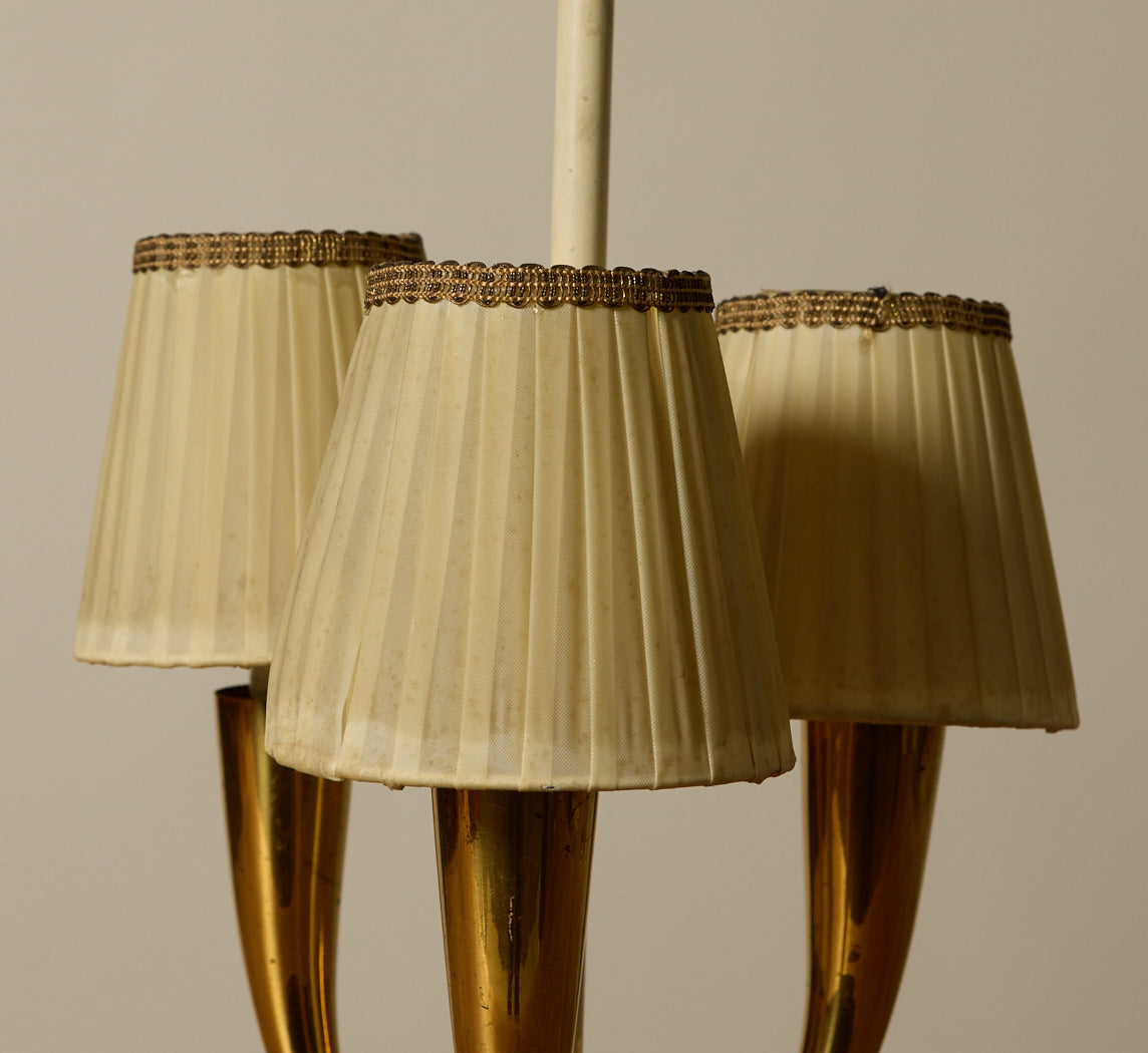 CIRCA 1940S ITALIAN TABLE LAMP WITH ORIGINAL PLEATED SHADES