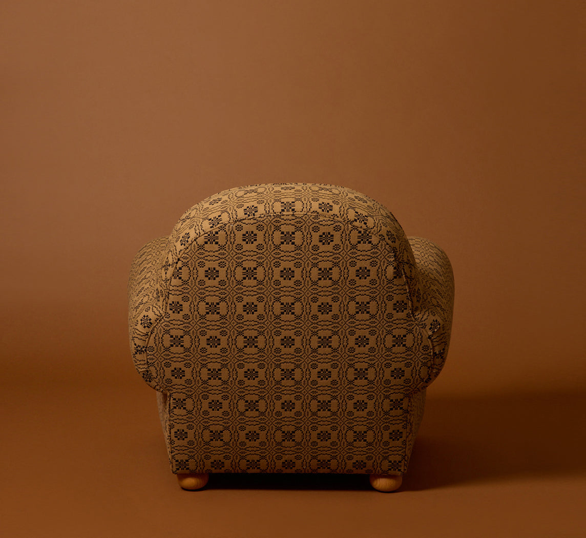 PIERCE & WARD LUCKY CHAIR IN LOVERS KNOT