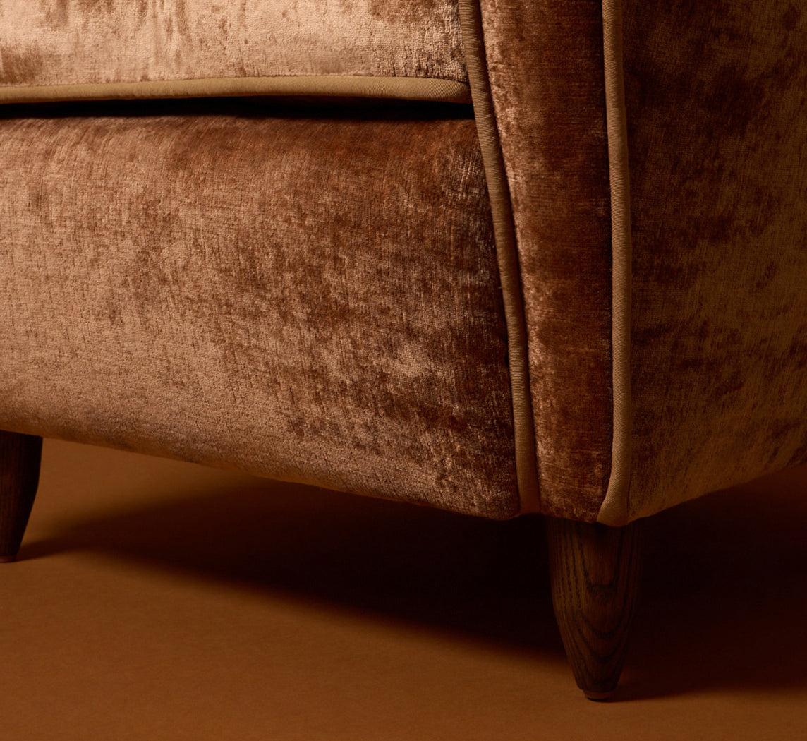 PIERCE & WARD POET ARM CHAIR