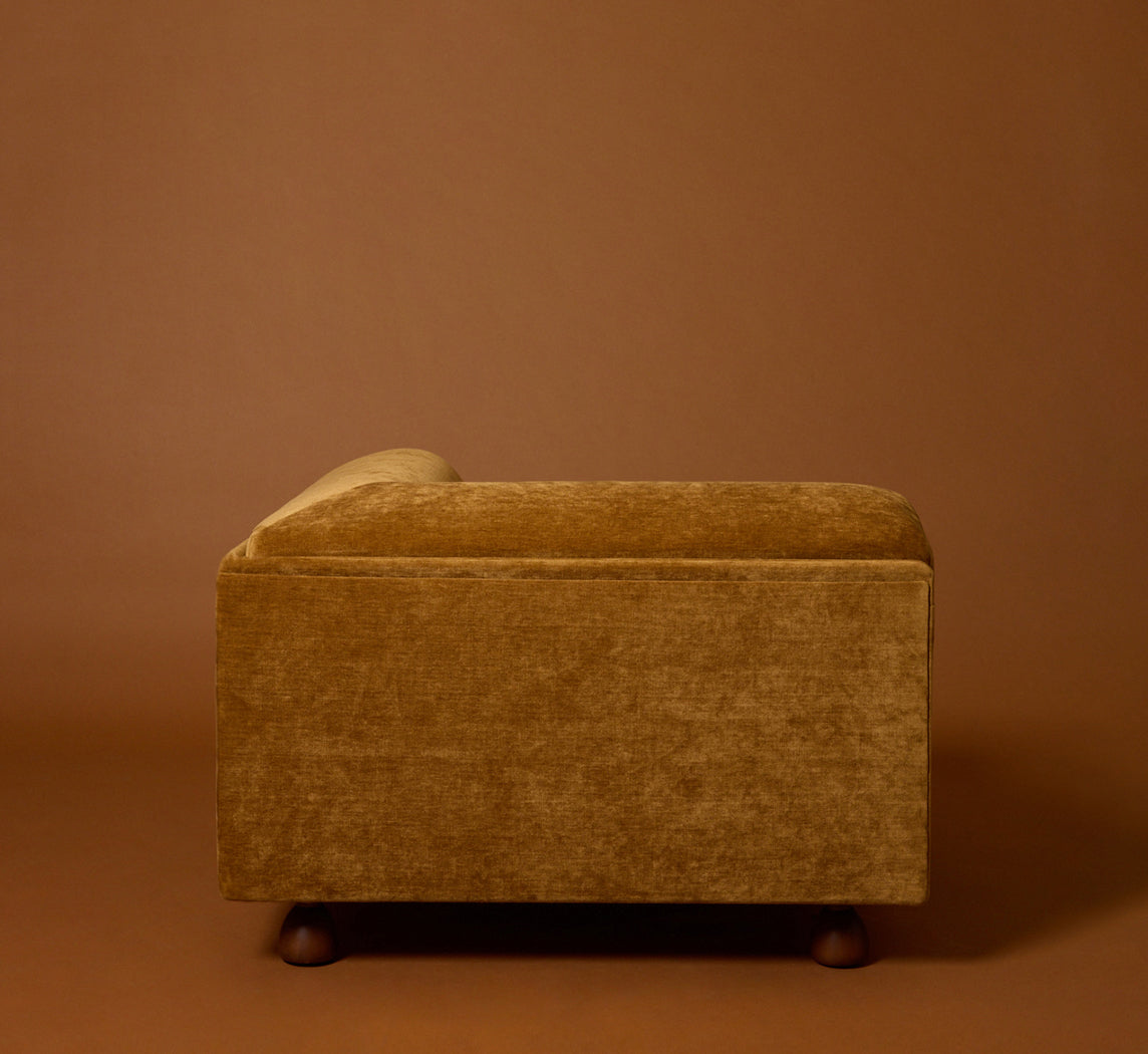 PIERCE & WARD ENZO MODULAR SOFA IN HONEY CHENILLE