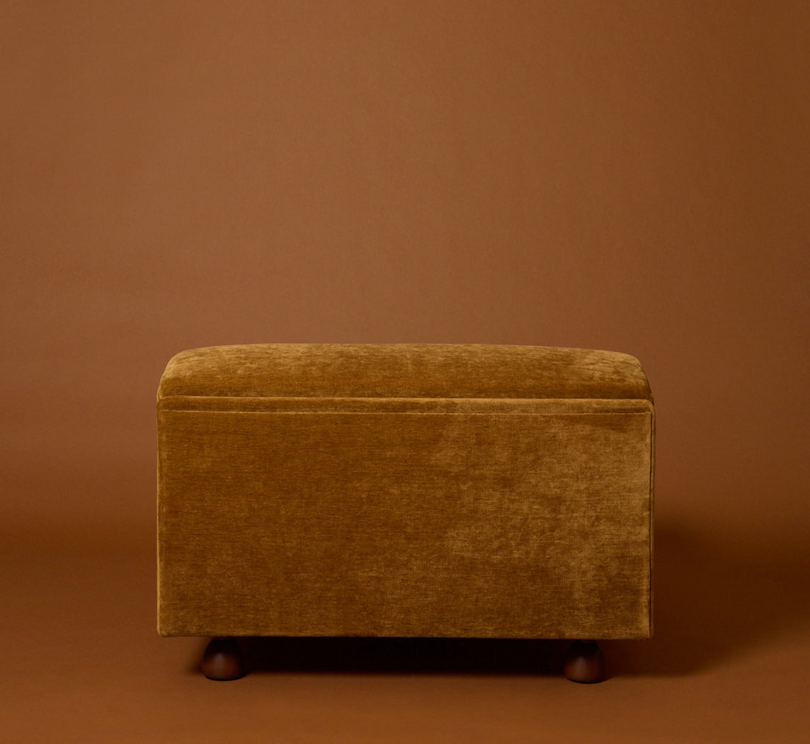 PIERCE & WARD ENZO MODULAR SOFA IN HONEY CHENILLE