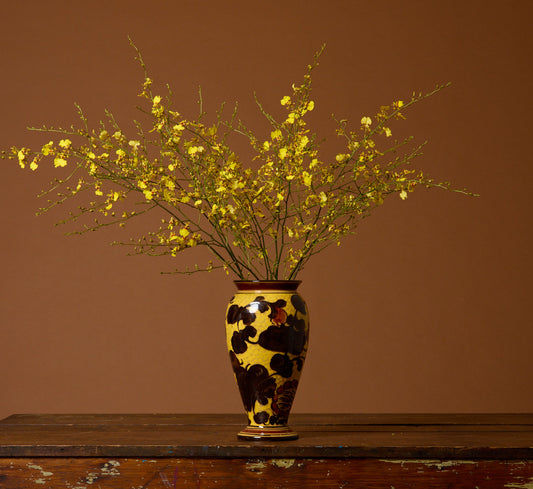 1920S ITALIAN NOVECENTO FLORAL MAJOLICA VASE