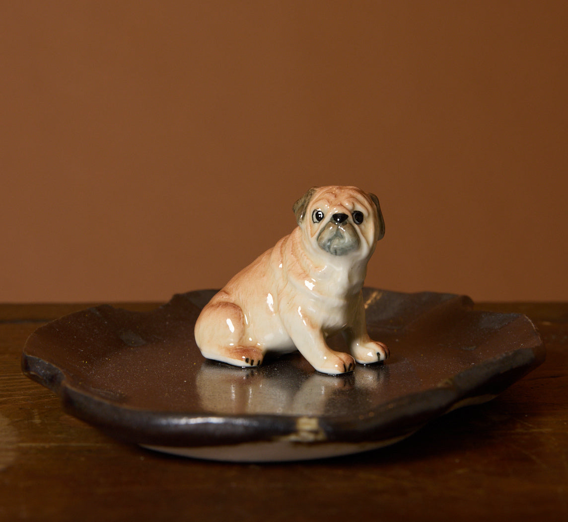 ABRA CERAMIC FIGURINE DISH WITH PUG