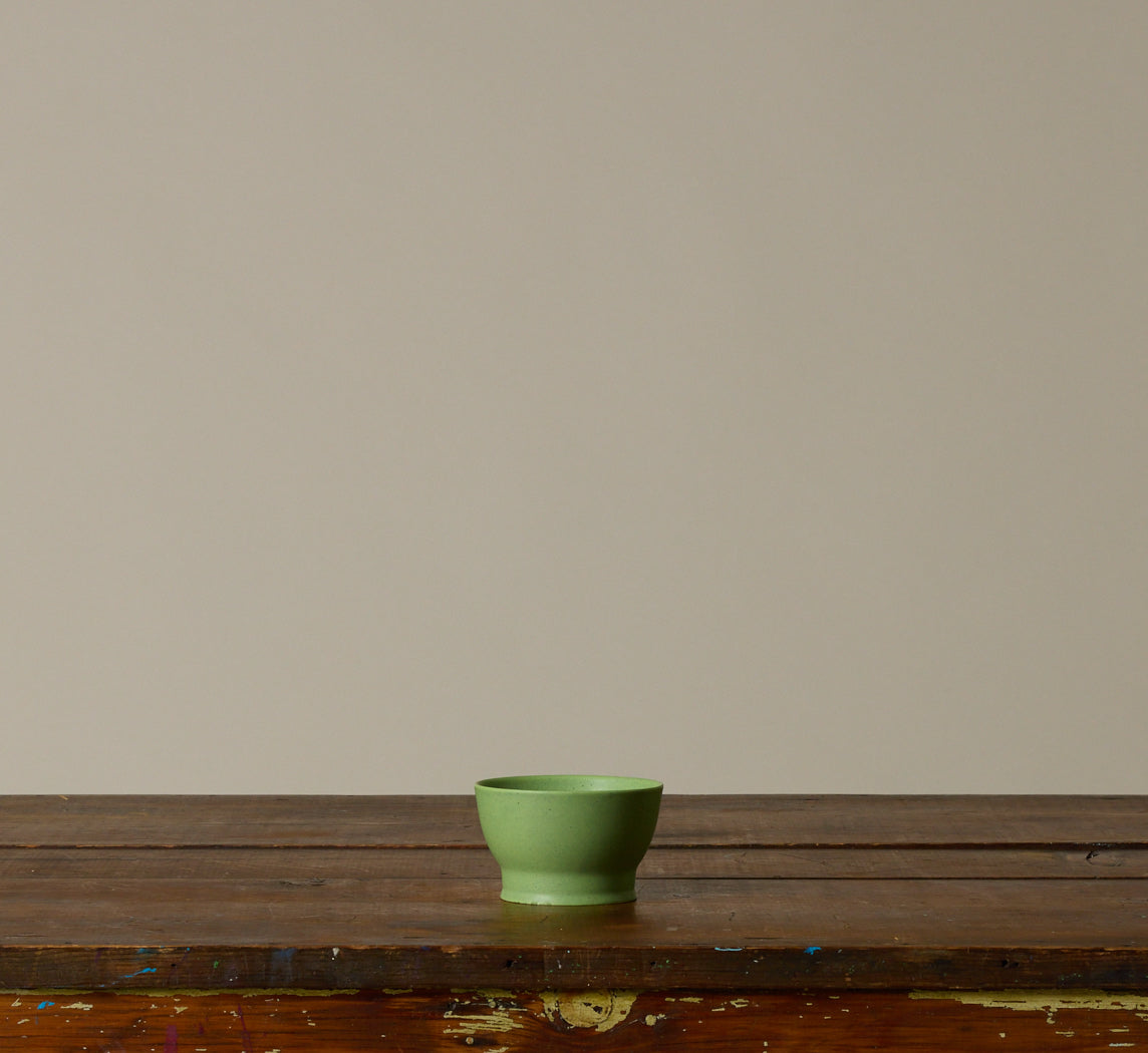 CUP WITHOUT HANDLE GREEN RA BY ANN DEMEULEMEESTER