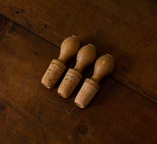 OAK WINE STOPPER