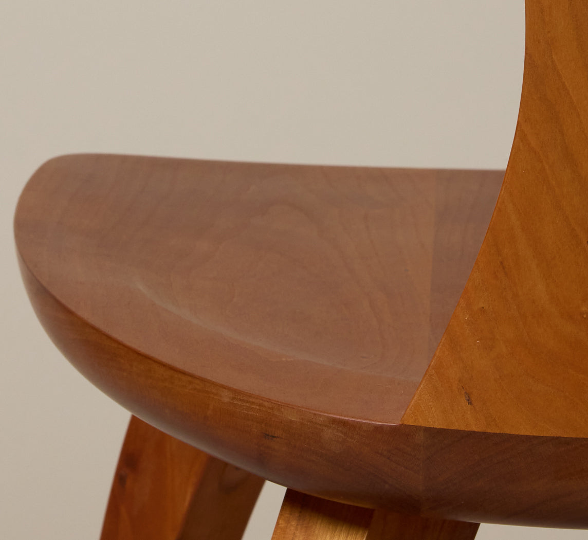 SET OF 6 CHERRY WOOD MERIDIAN DINING CHAIR BY THOS. MOSER – Pierce
