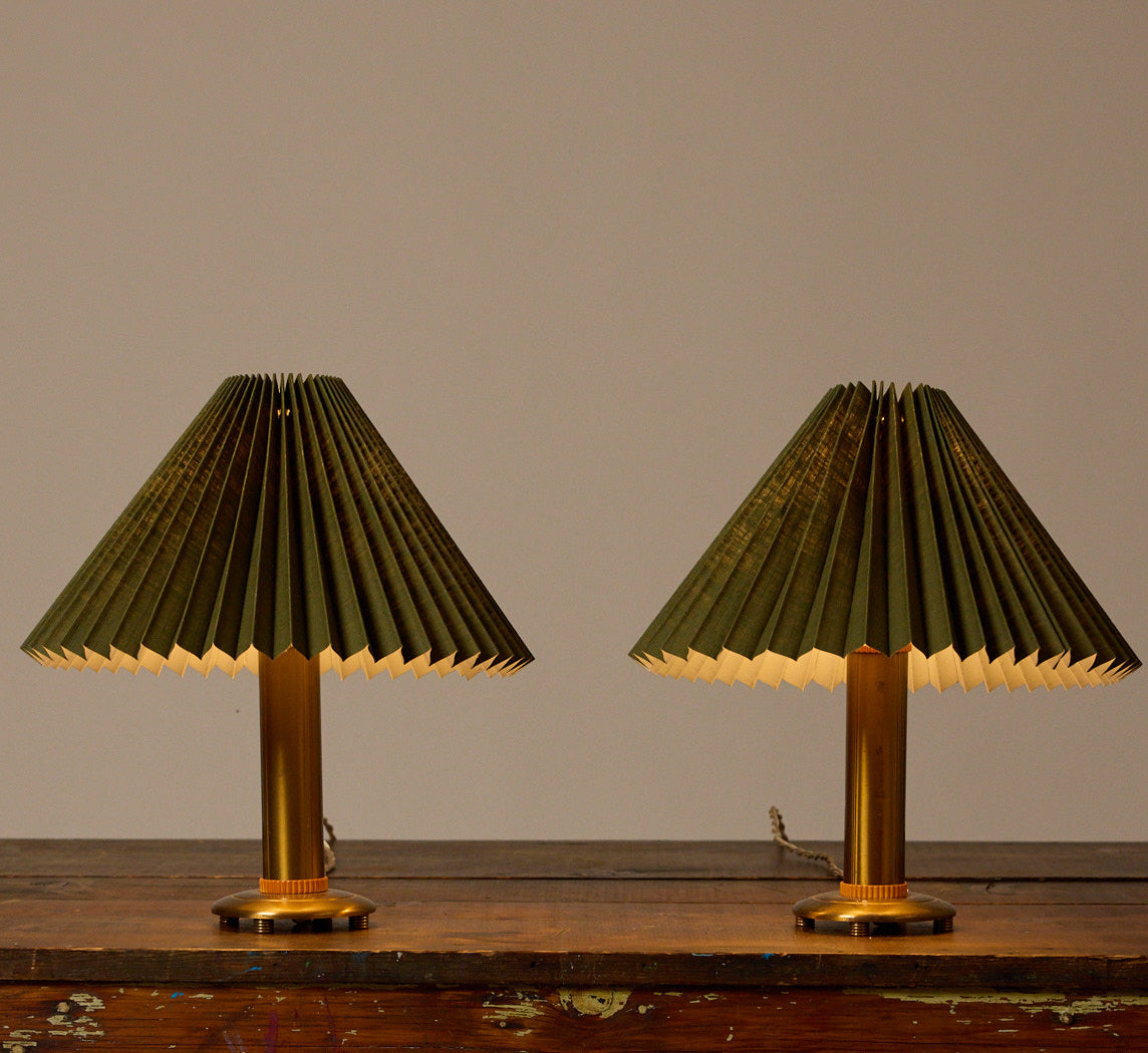 PAIR OF ART DECO BRASS & BAKELITE TABLE LAMPS CIRCA 1920S