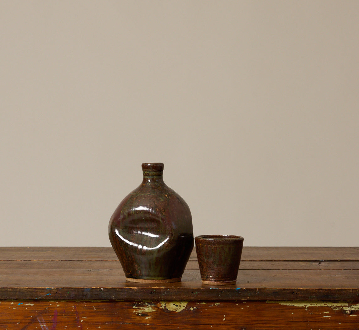 STUDIO POTTERY PINCHED BOTTLE WITH CUP