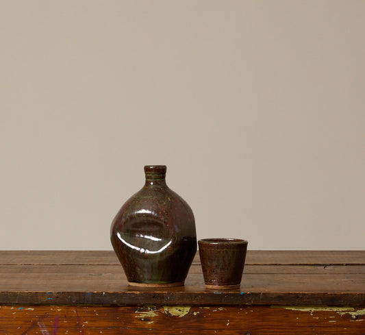 STUDIO POTTERY PINCHED BOTTLE WITH CUP