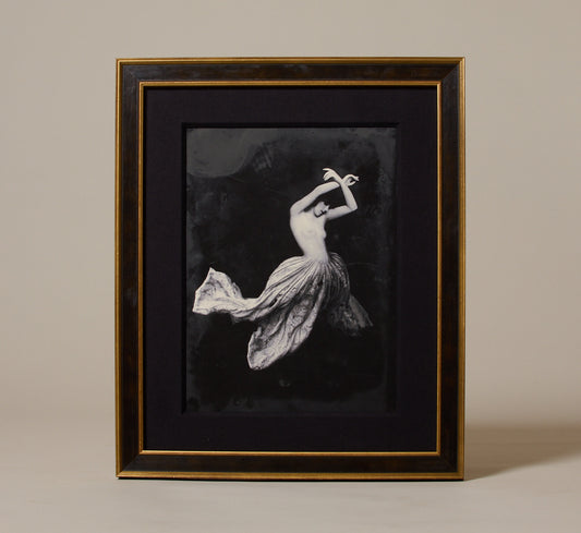 PHOTOGRAPHIC STUDY OF DANCING FIGURE