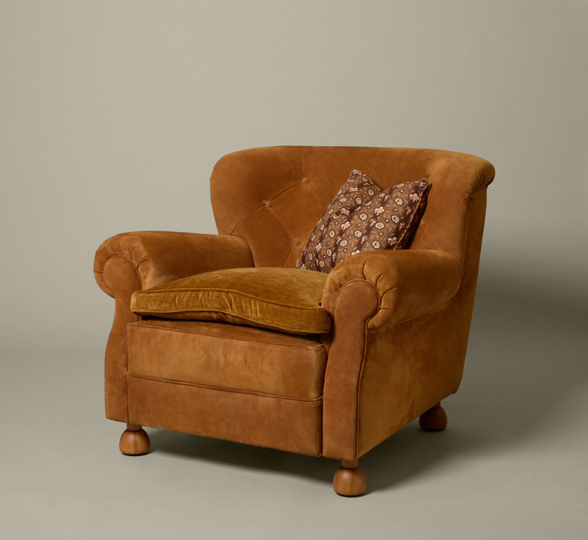 FRITZ HANSEN STYLE DANISH LOUNGE CHAIR IN CARAMEL SUEDE
