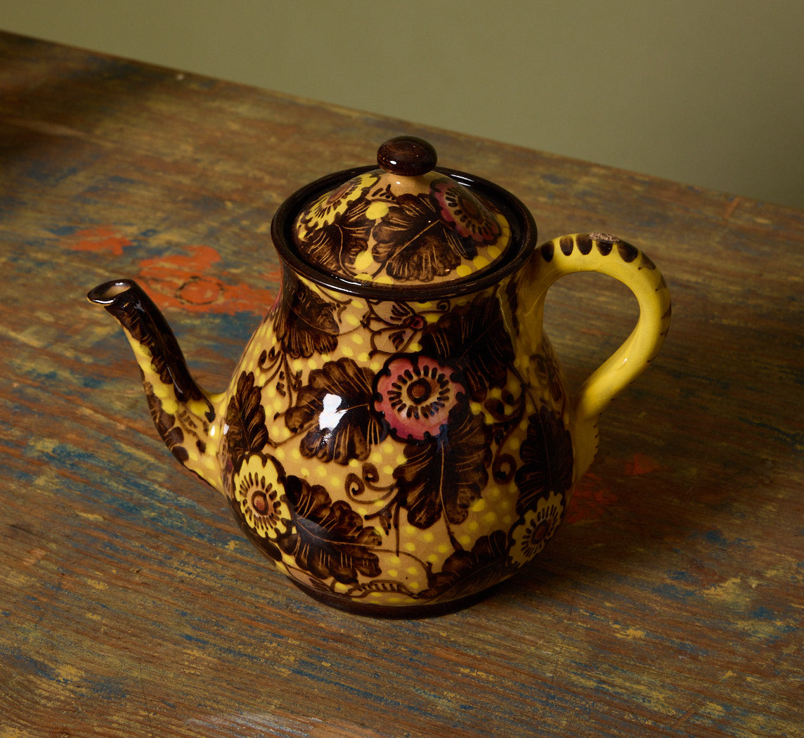 VINTAGE ITALIAN MAJOLICA PAINTED TEA SERVICE