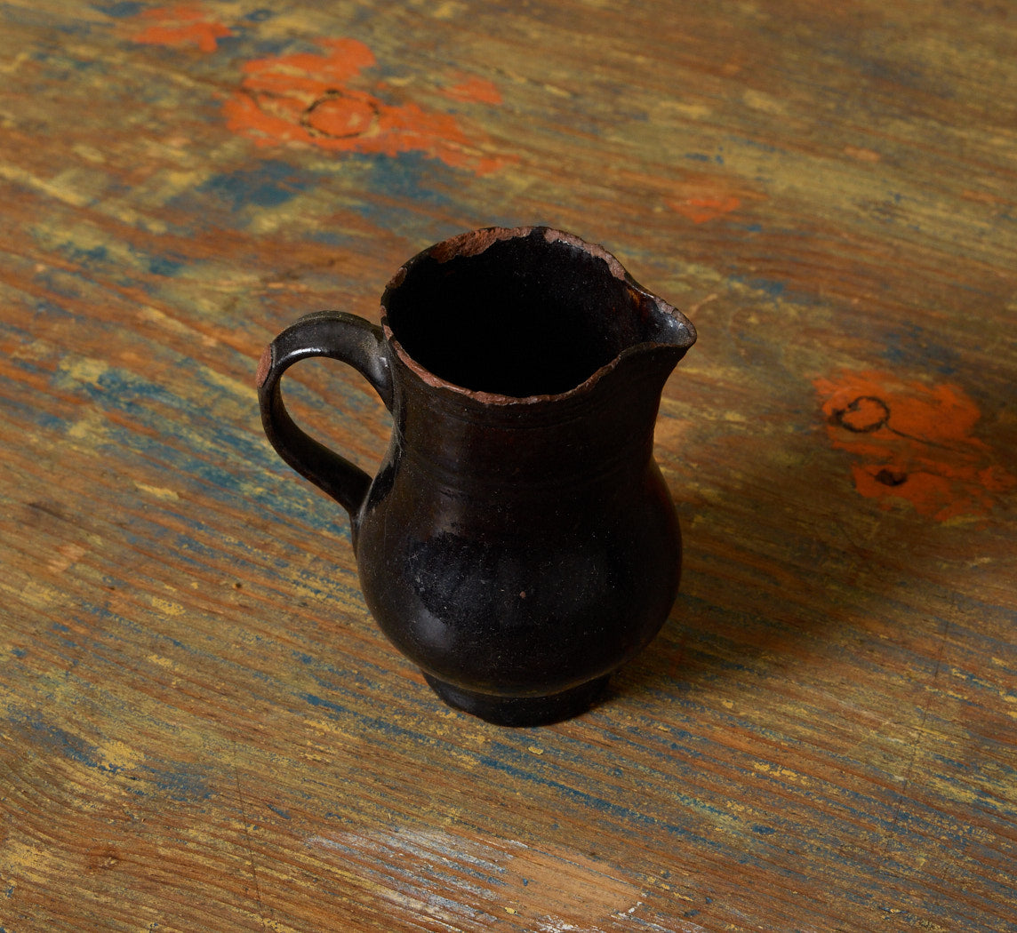 PAIR OF PETITE 19TH CENTURY REDWARE JUGS