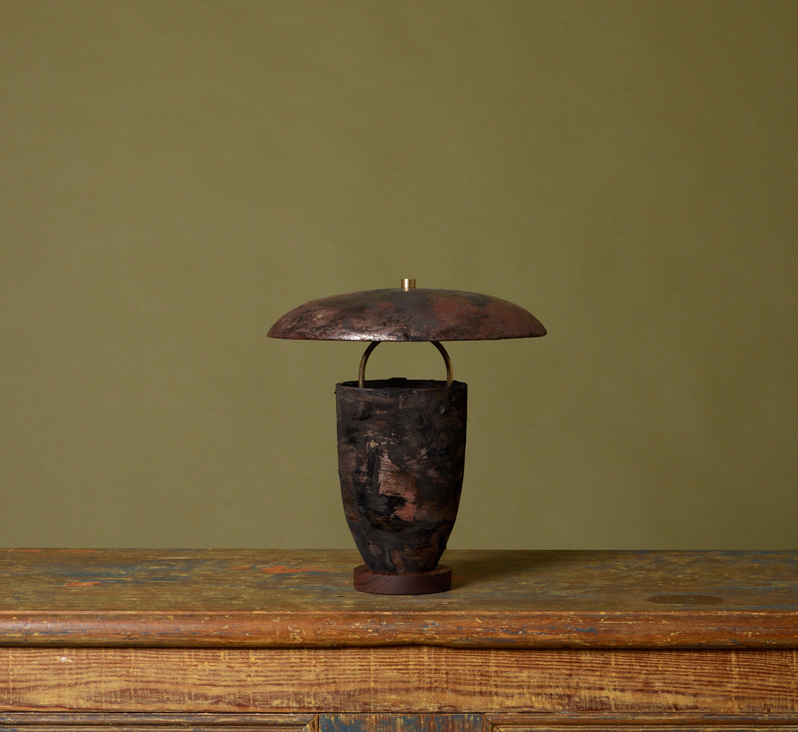 RAKU ATOMIC TABLE LAMP IN VENUS III
