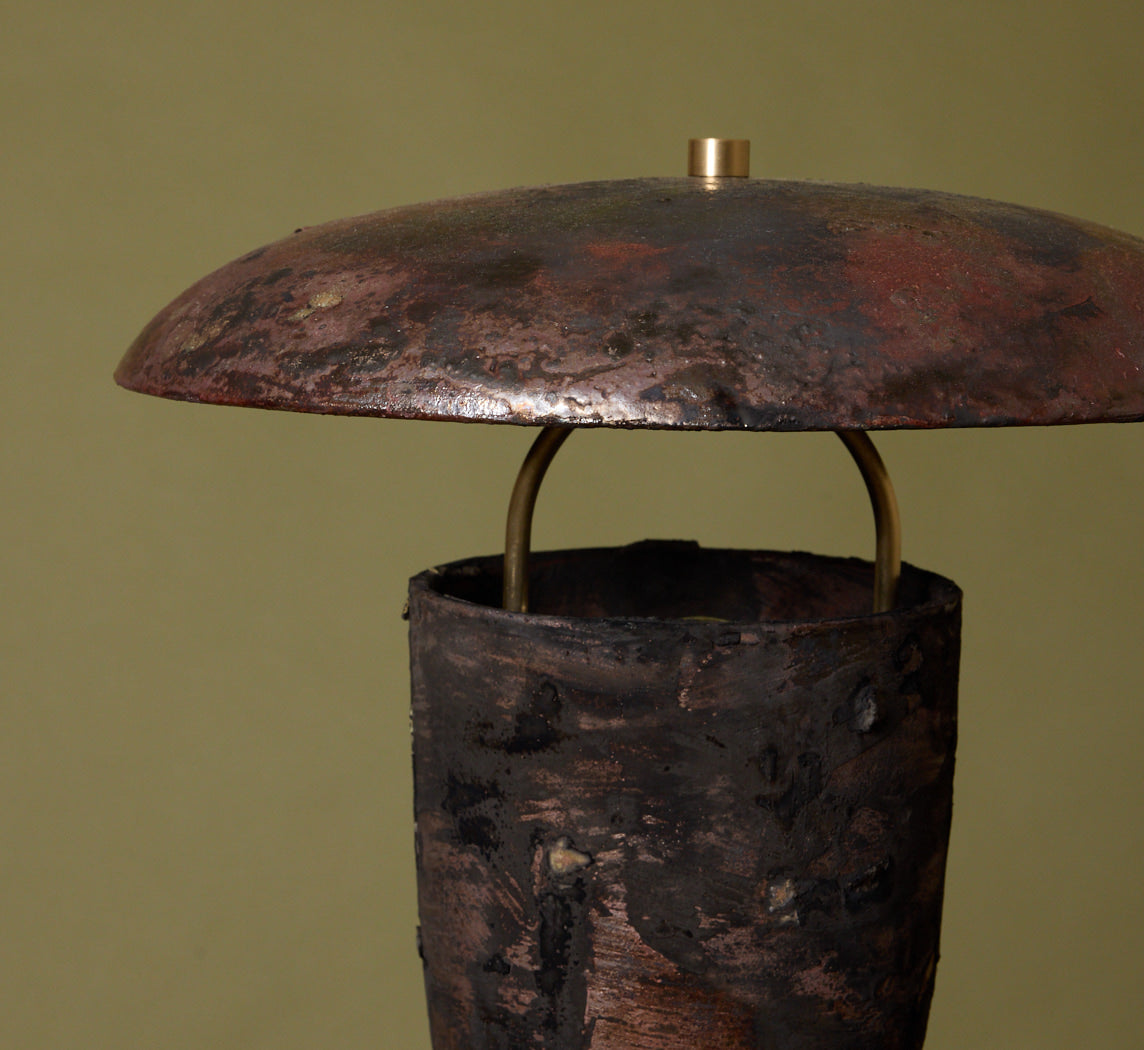 RAKU ATOMIC TABLE LAMP IN VENUS III