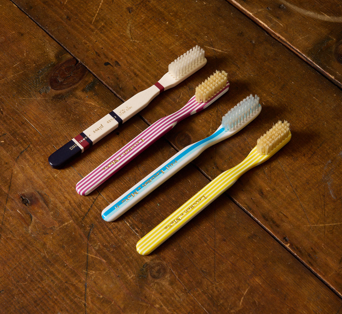 TOOTHBRUSH BY LAVORATI A MANO