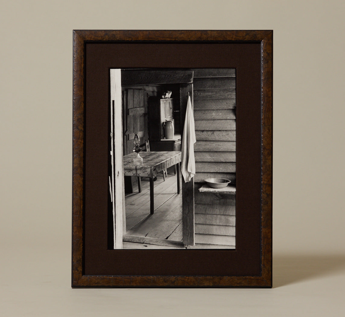 LIMITED EDITION "FARMER'S KITCHEN" SILVER GELATIN PRINT BY WALKER EVANS (1903-1975)