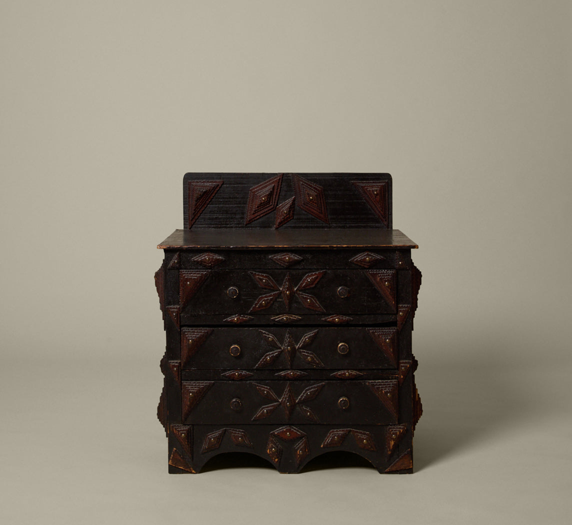 ANTIQUE TRAMP ART NIGHTSTAND