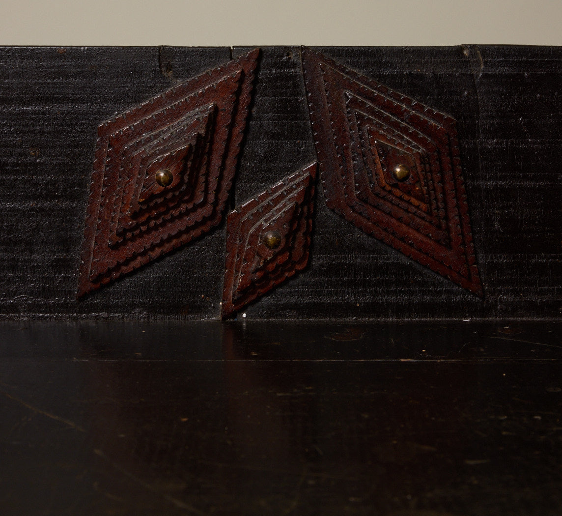 ANTIQUE TRAMP ART NIGHTSTAND