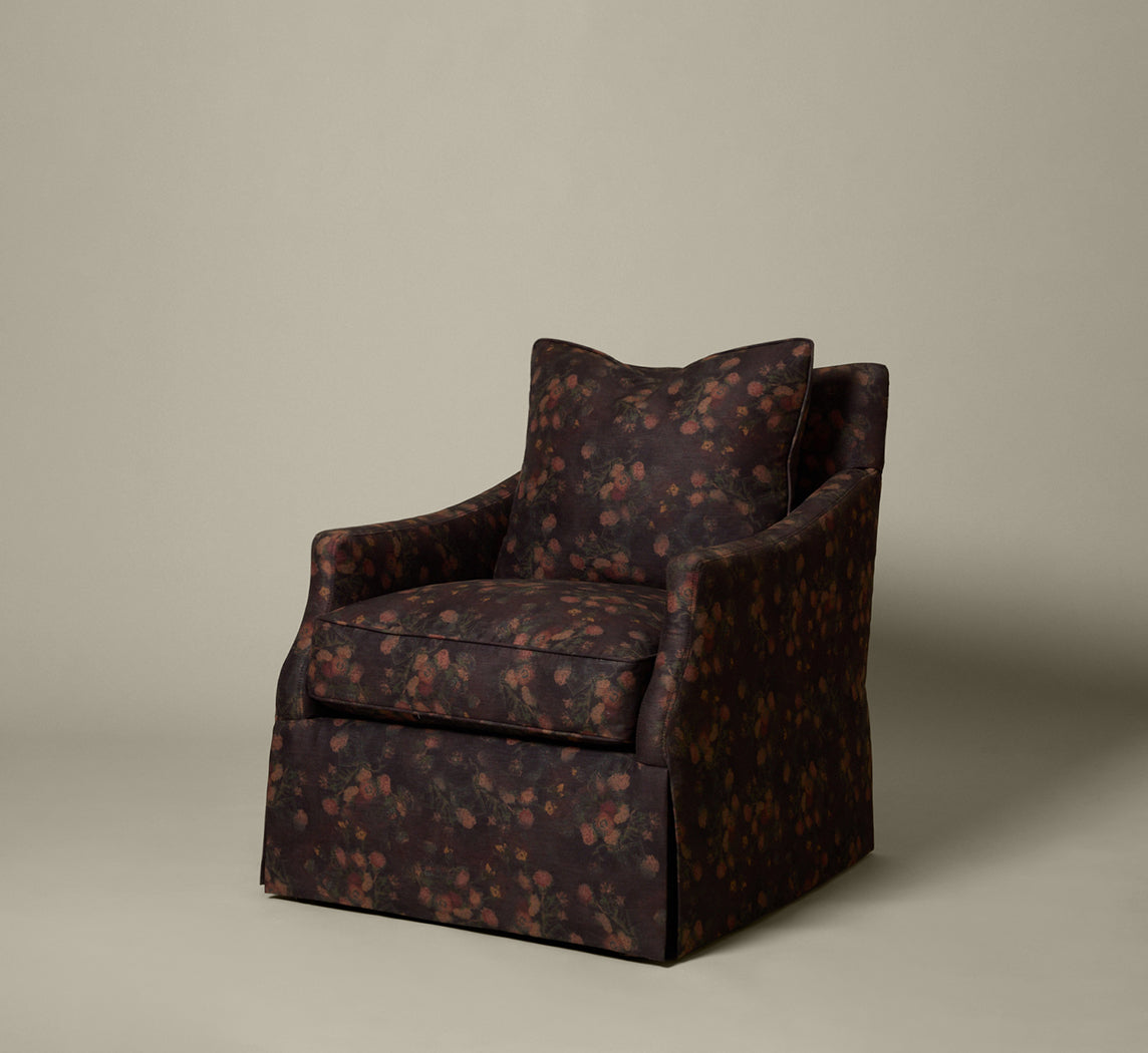 PAIR OF VINTAGE BERNHARDT SWIVEL CLUB CHAIRS IN MIDNIGHT FLORAL LINEN