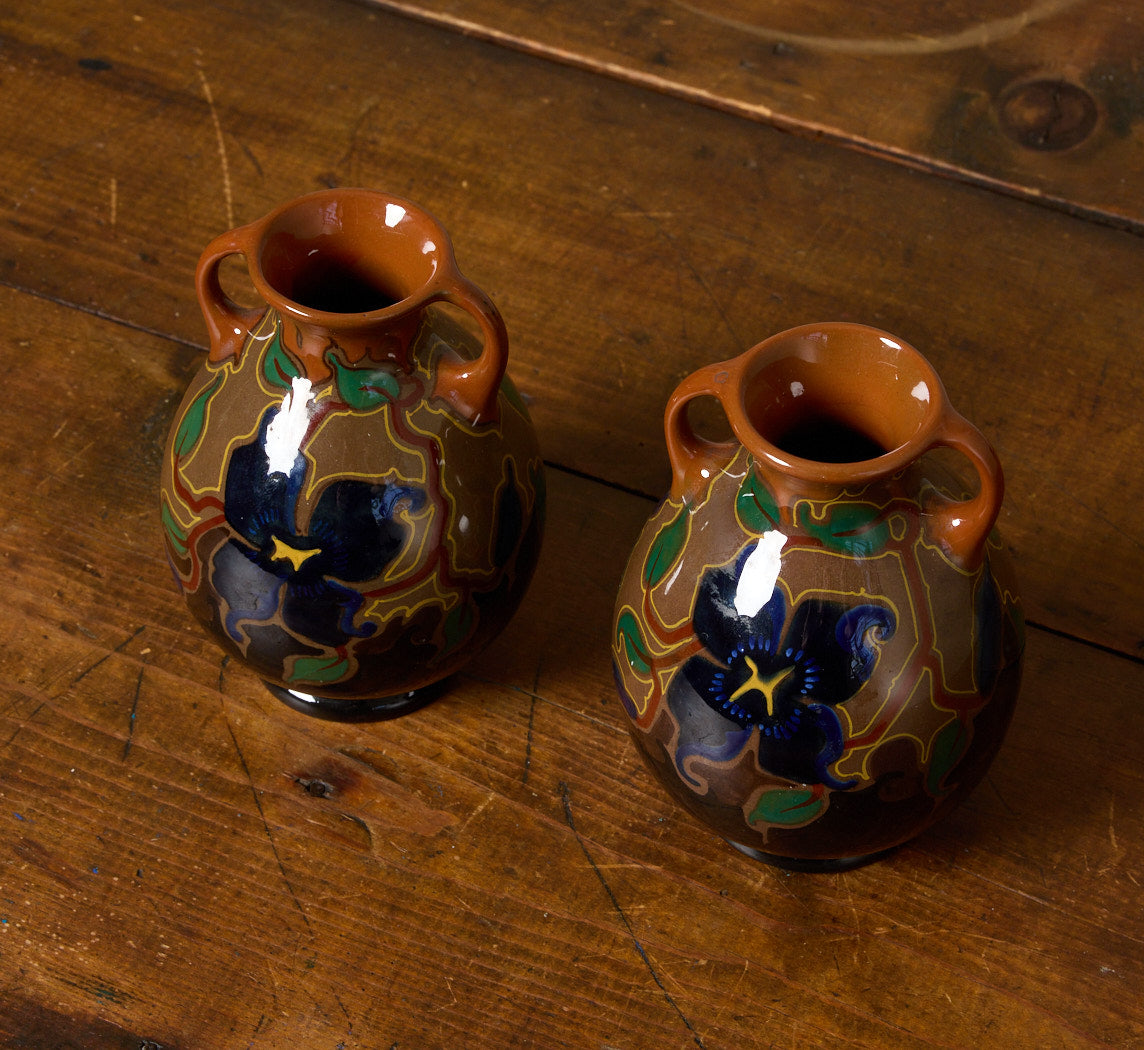 PETITE 1920S DUTCH ART NOUVEAU AMPHORA VASE