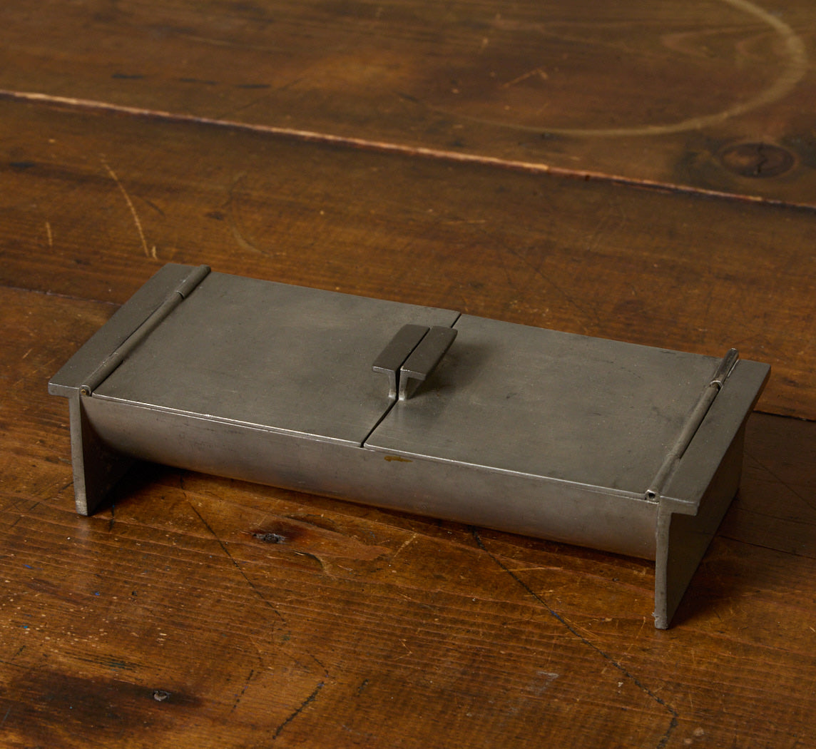 MODERNIST PEWTER TRINKET BOX, C. 1929