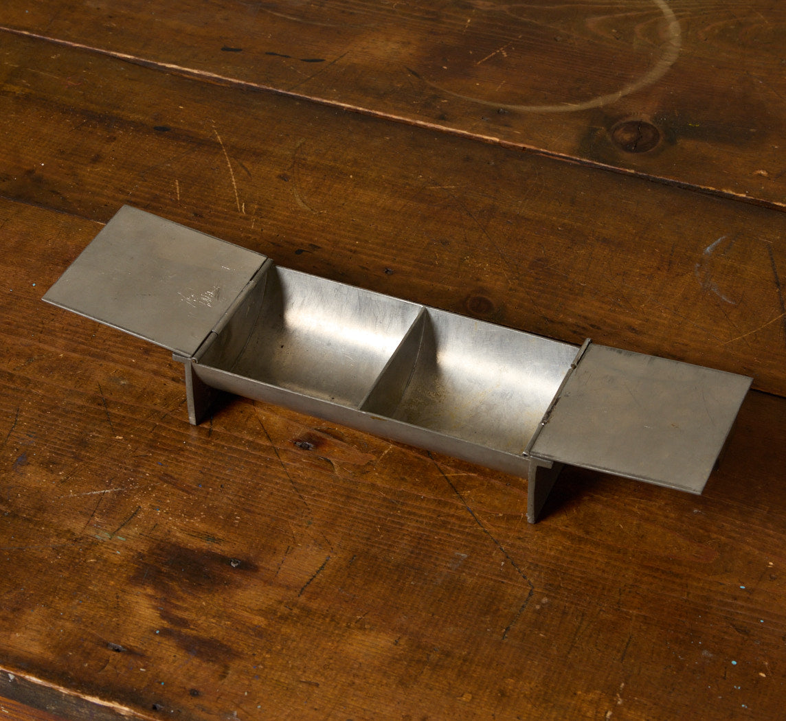 MODERNIST PEWTER TRINKET BOX, C. 1929