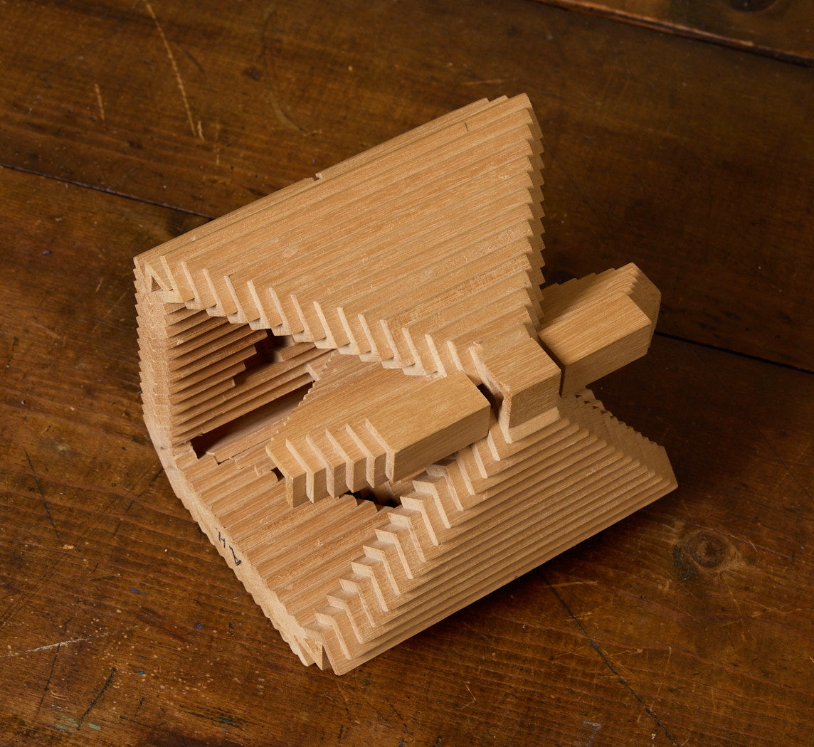 1950S VIENNESE MODERNIST GEOMETRIC WOOD SCULPTURE BY ALOIS HEIDEL (1915-1990)