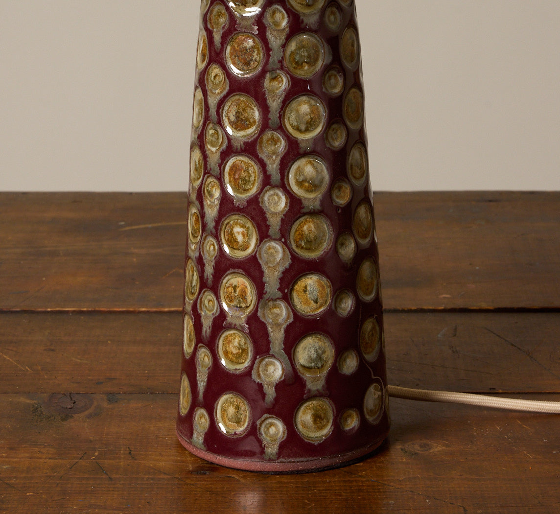 CASA ALFARERA POLKA LAMP IN BURGUNDY WITH CREAM DOTS