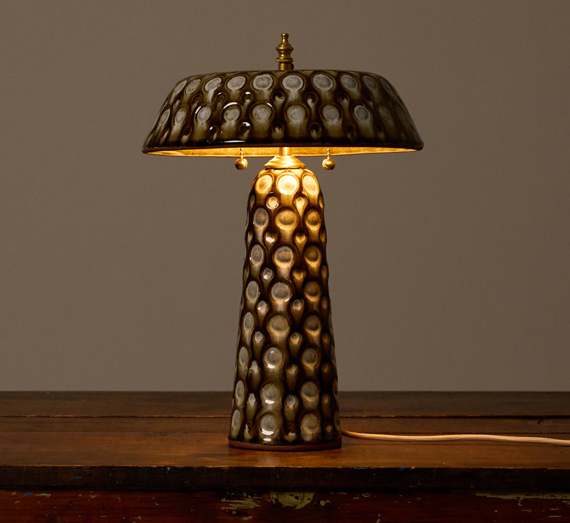 CASA ALFARERA POLKA LAMP IN CARAMEL BROWN WITH CREAM DOTS