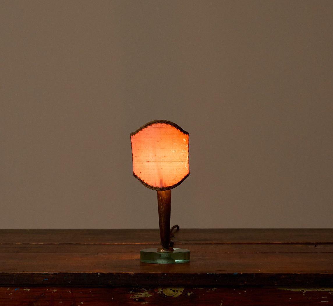 MIDCENTURY ITALIAN PINK & CURVED BRASS TABLE LAMP