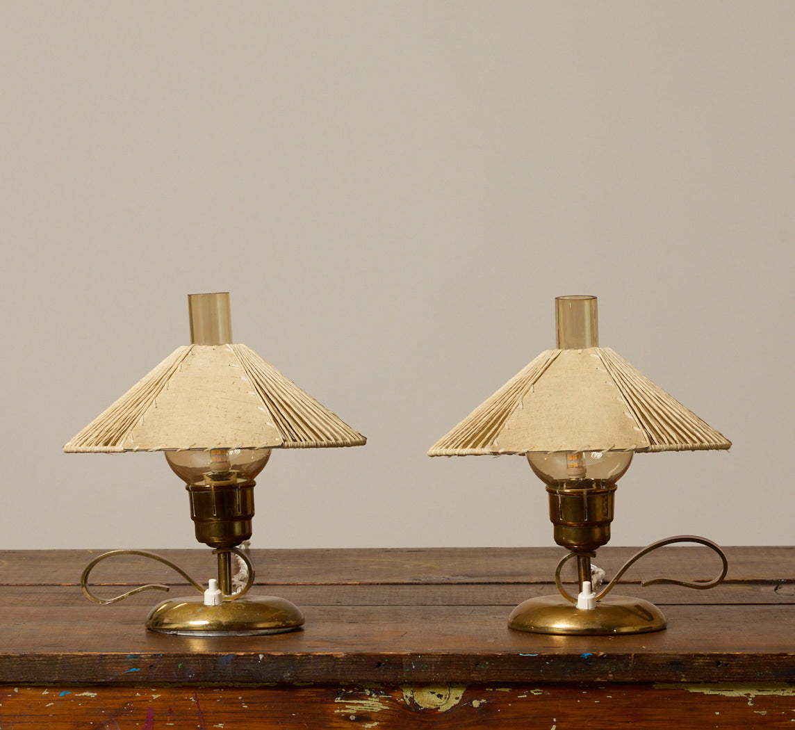 PAIR OF 1950S ITALIAN BRASS DESK LAMPS WITH OPEN WEAVE SHADES