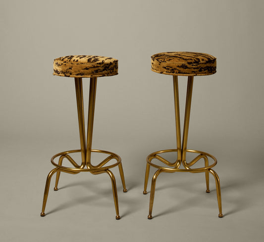 PAIR OF 1960S ITALIAN BRASS BAR STOOLS