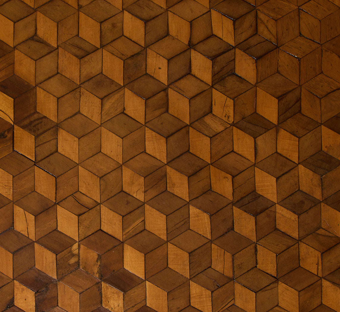 19TH CENTURY ITALIAN PARQUETRY COFFEE TABLE