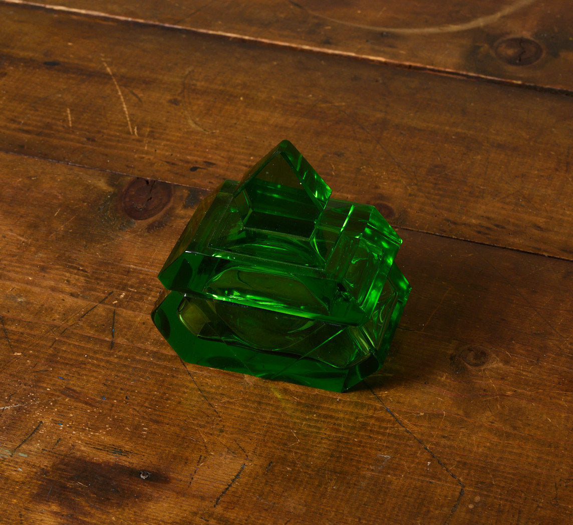 1930S ART DECO EMERALD GLASS TRINKET JAR