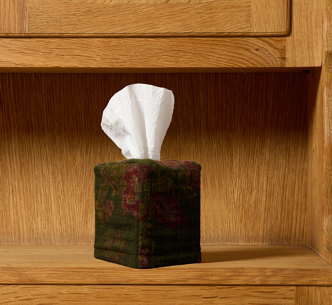 PIERCE & WARD MOSS FLORAL TISSUE BOX COVER
