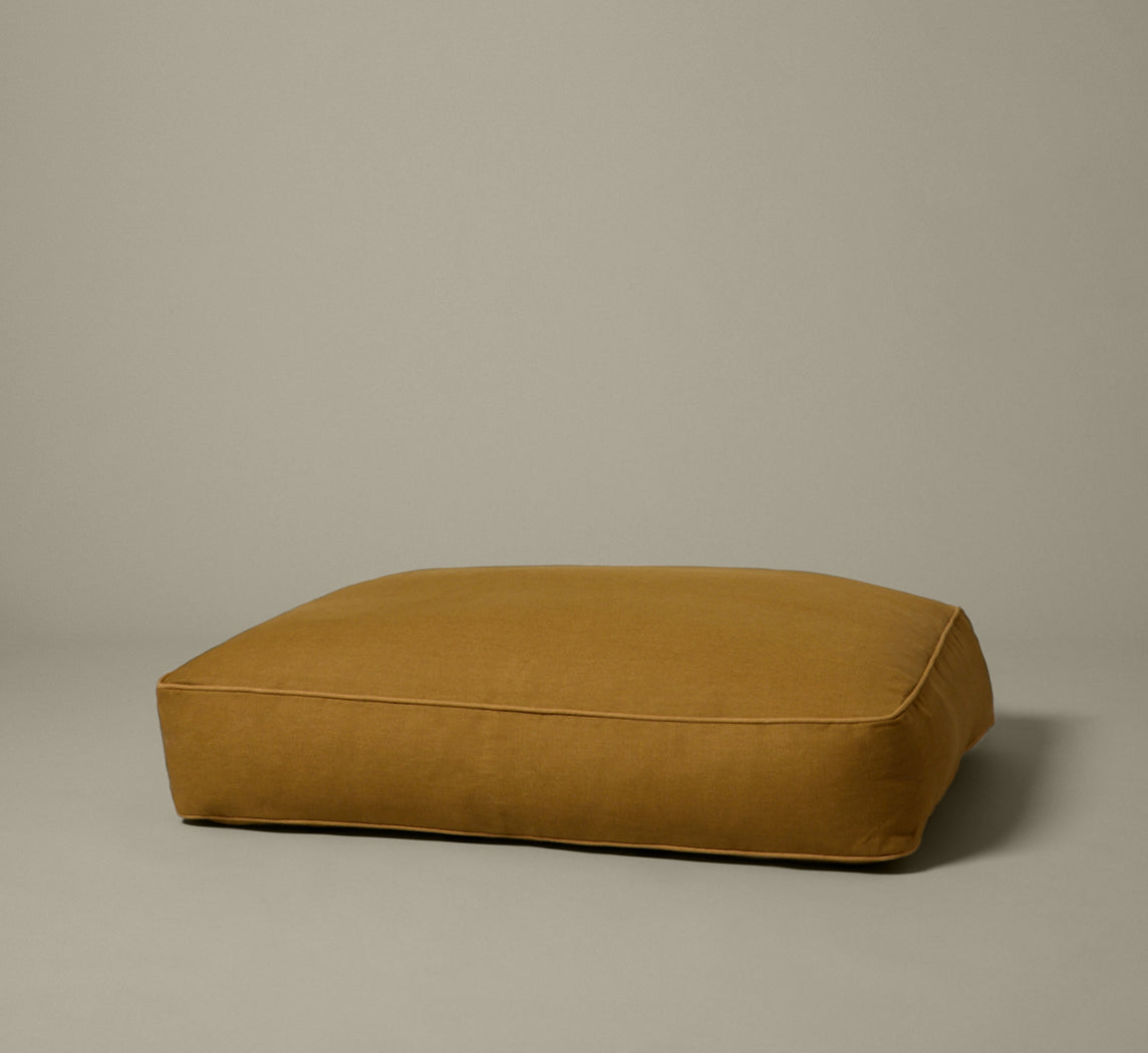 PIERCE & WARD DOG BED IN CUMIN WITH TURMERIC PIPING (MULTIPLE SIZES)