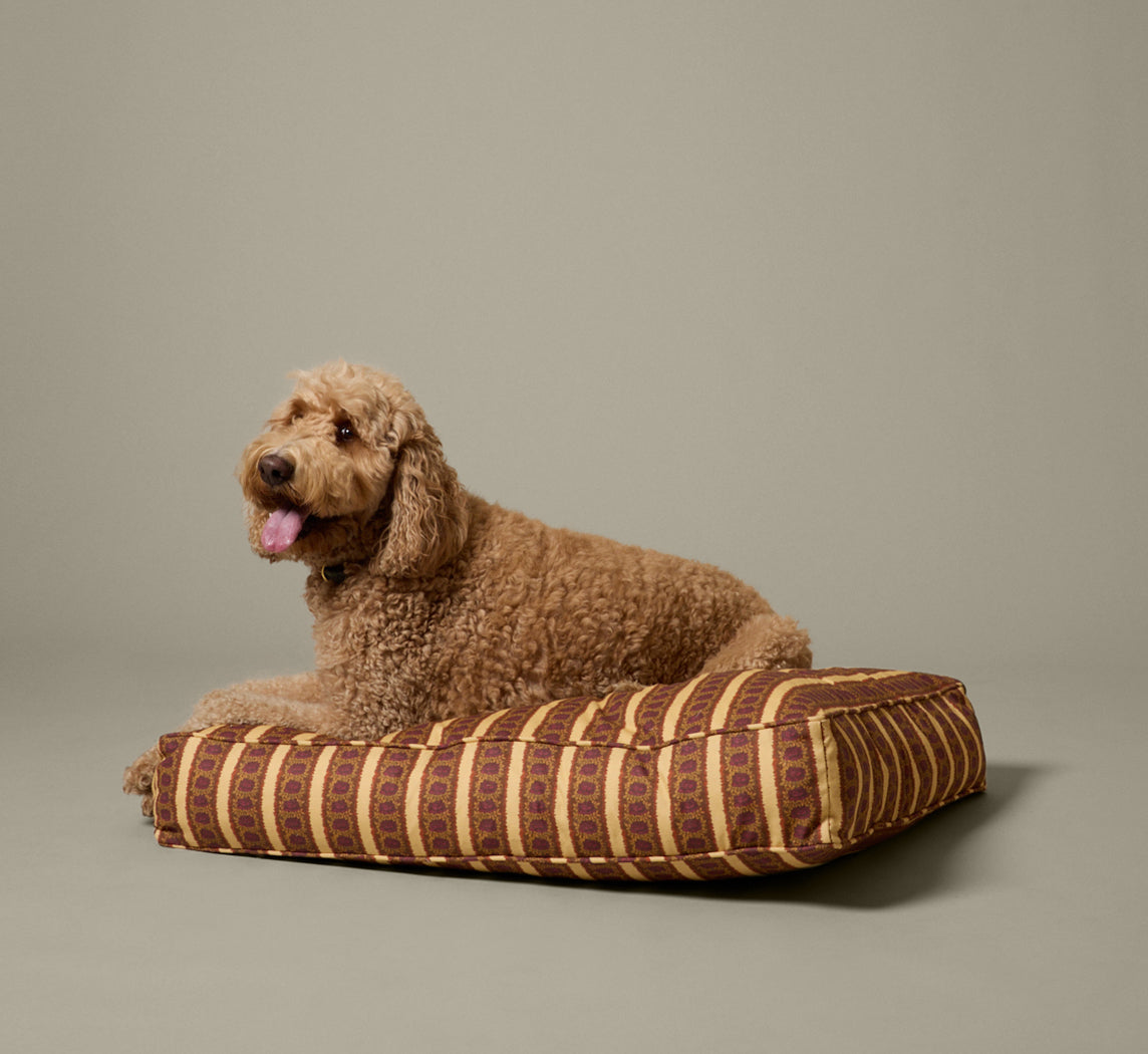 PIERCE & WARD DOG BED IN ROSE STRIPE (MULTIPLE SIZES)