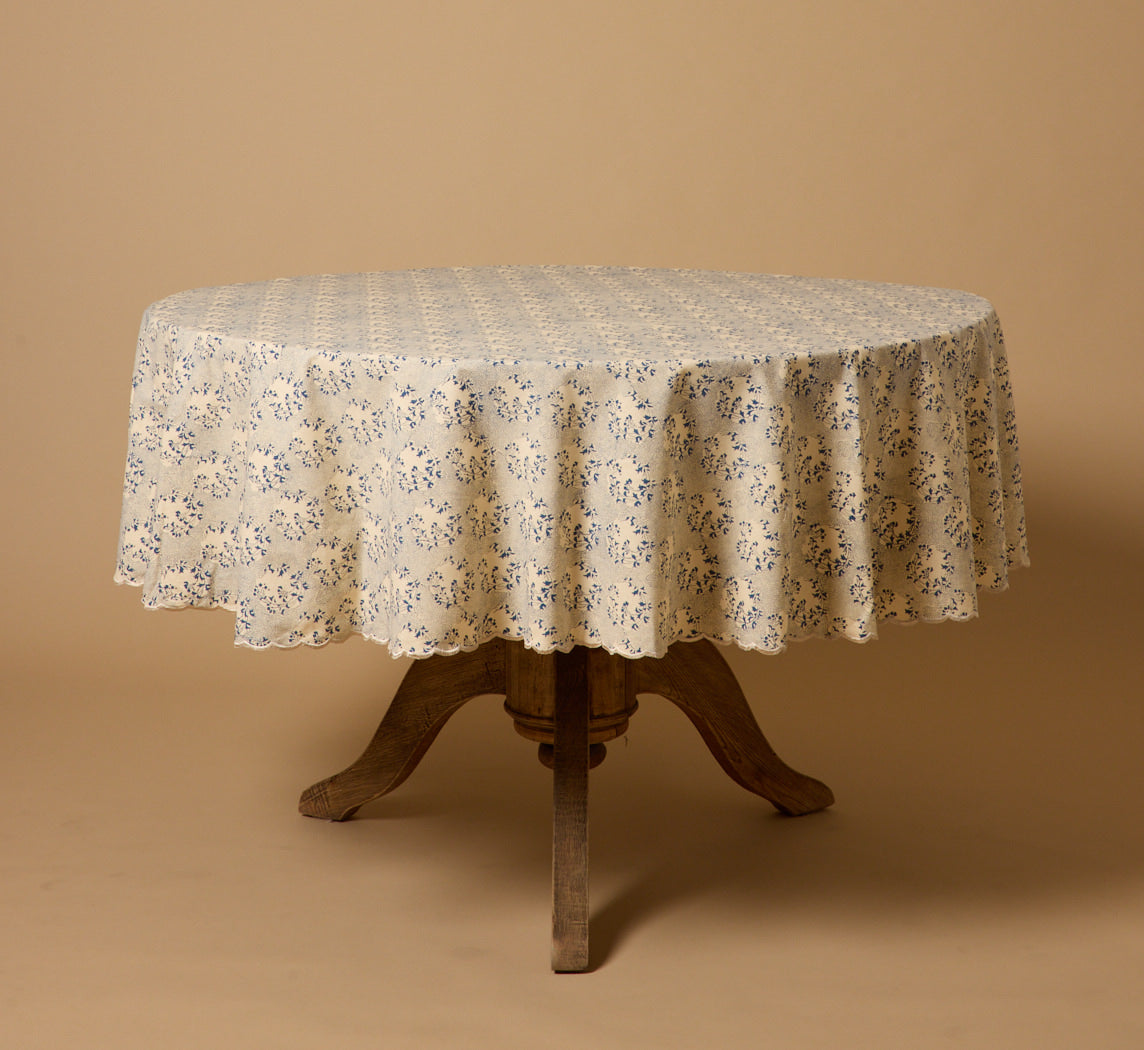 PIERCE & WARD ROUND TABLECLOTH IN BLUE MOON FLORAL