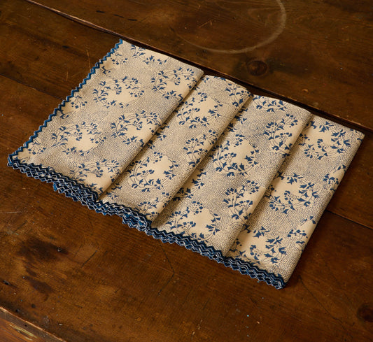 PIERCE & WARD NAPKIN IN BLUE MOON FLORAL