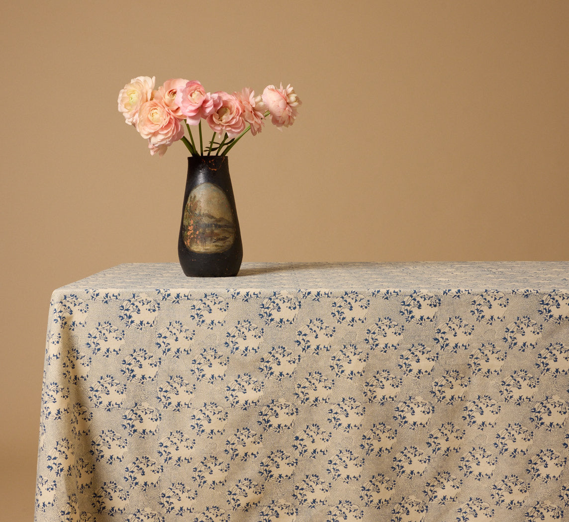 PIERCE & WARD TABLECLOTH IN BLUE MOON FLORAL