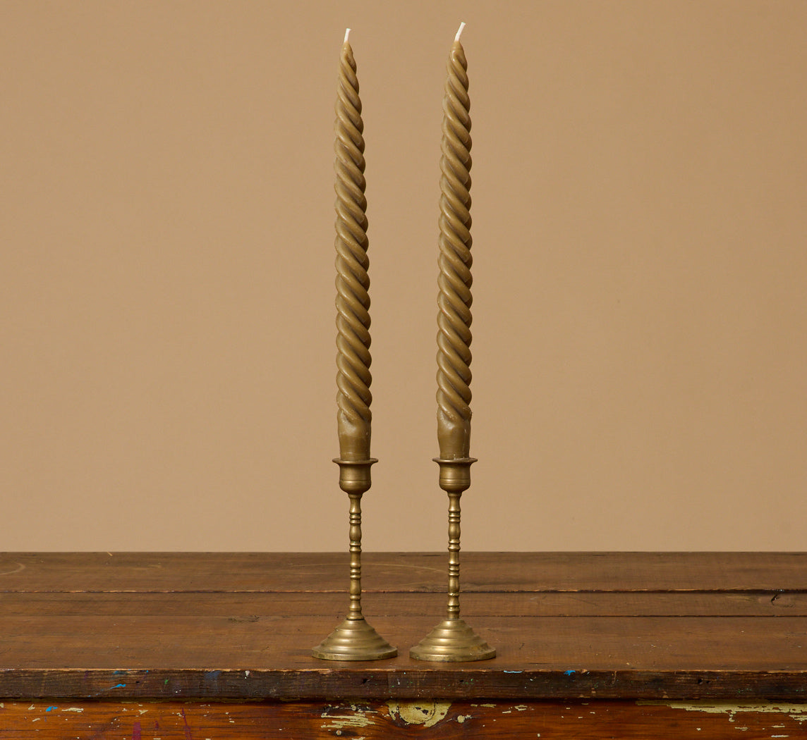 PAIR OF ANTIQUE BRASS RIBBED CANDLESTICK HOLDERS
