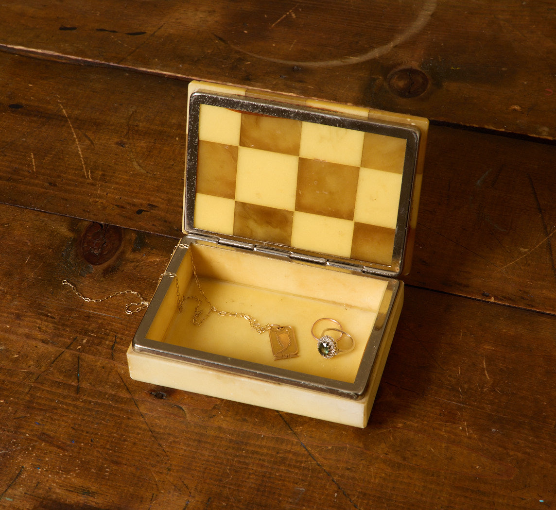 VINTAGE ITALIAN ALABASTER TRINKET BOX