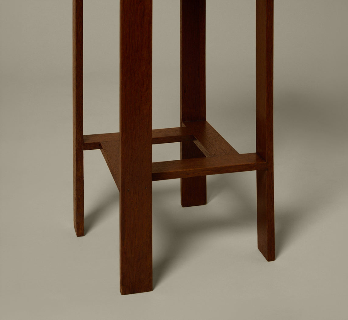 DUTCH MODERNIST OAK SIDE TABLE, C. 1930S