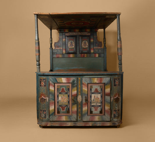 19TH CENTURY SCANDINAVIAN PAINTED CANOPY BED