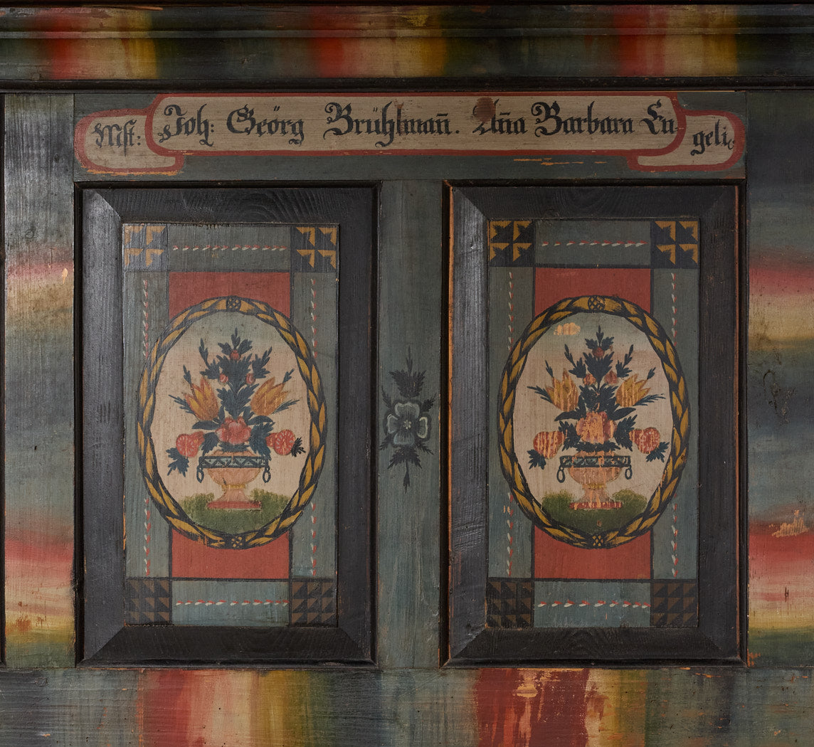 19TH CENTURY SCANDINAVIAN PAINTED CANOPY BED
