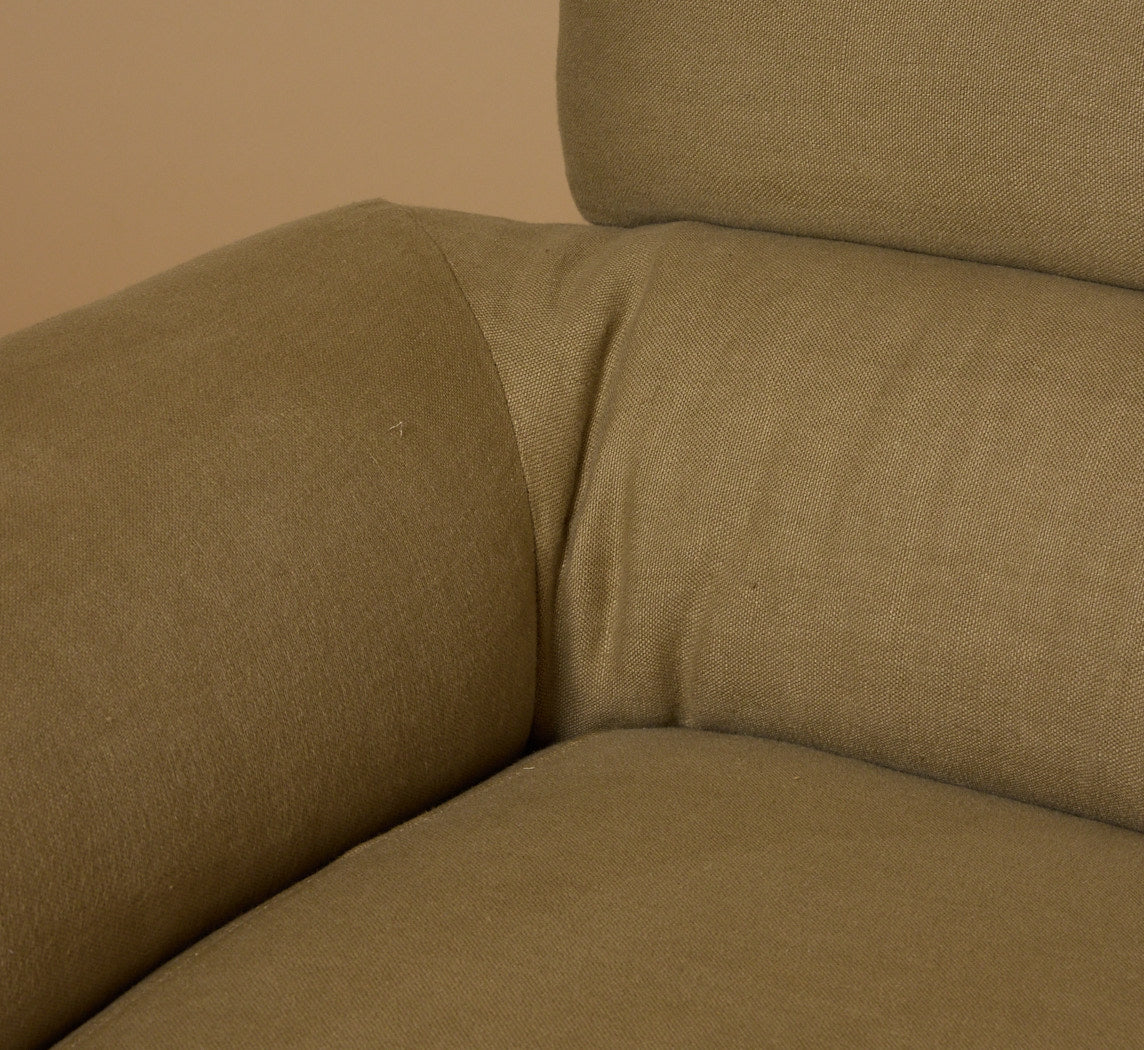 MID CENTURY ITALIAN ARM CHAIR IN P&W EUCALYPTUS LINEN