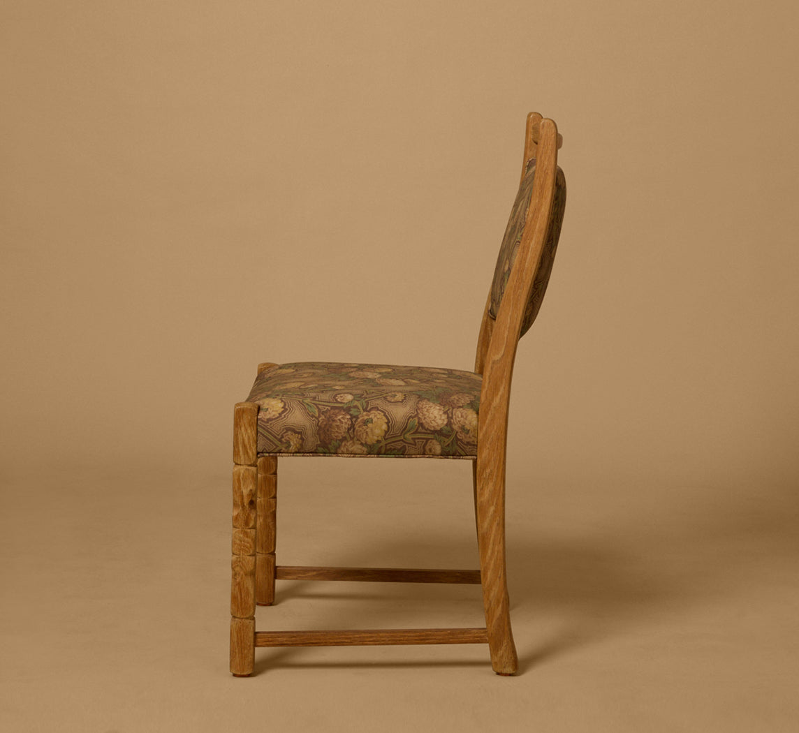 SET OF 6 DANISH OAK DINING CHAIRS BY HENNING KJAERNULF IN PIERCE & WARD CHRYSANTHEMUM