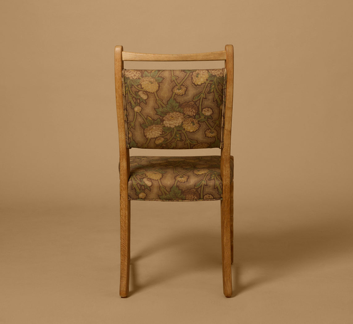 SET OF 6 DANISH OAK DINING CHAIRS BY HENNING KJAERNULF IN PIERCE & WARD CHRYSANTHEMUM